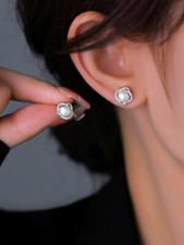 Crystal Pearl Twist Stone Stud