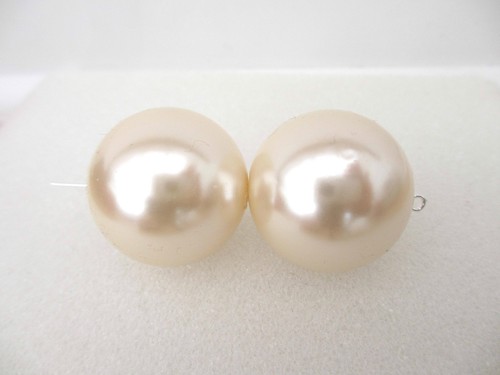 Large round faux pearl - faux, beads