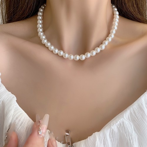 White pearl imitation - pearl,