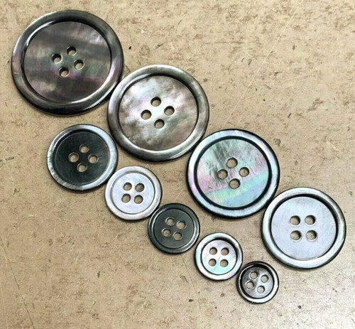 Mother pearl buttons smoke - pearl,