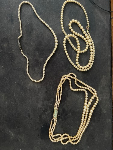 Trio vintage pearl necklaces - trio,