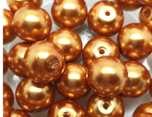 200 faux pearl beads - 200,