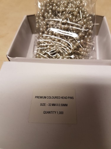 Pearl headed pins 32mm - headed,
