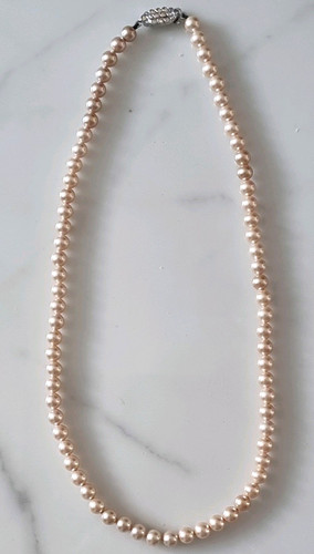Vintage lotus round pearl - lotus,