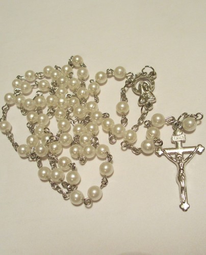 Buy free faux pearl - ],